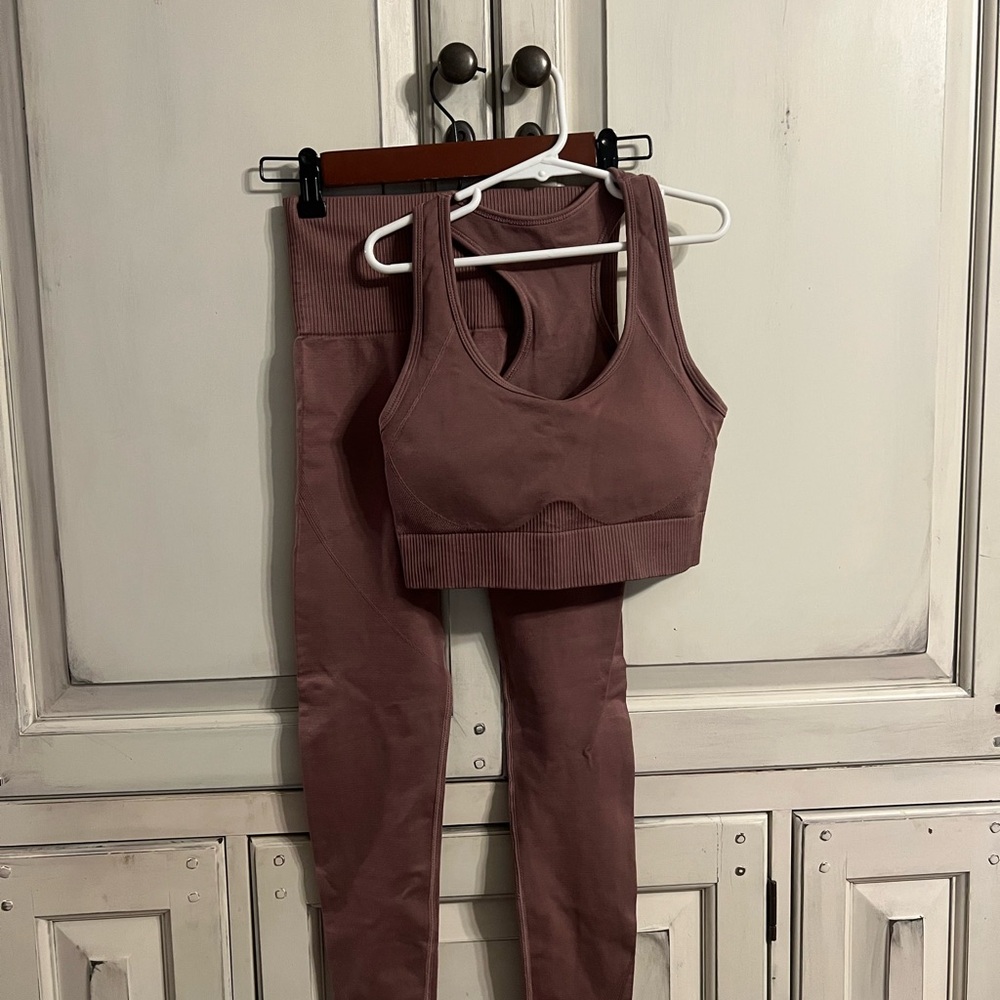 Women's Mauve Activewear Set
